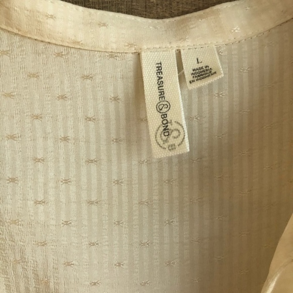 TREASURE & BOND blouse - Picture 2 of 5
